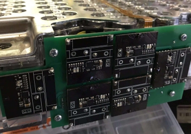 Tesla BMS