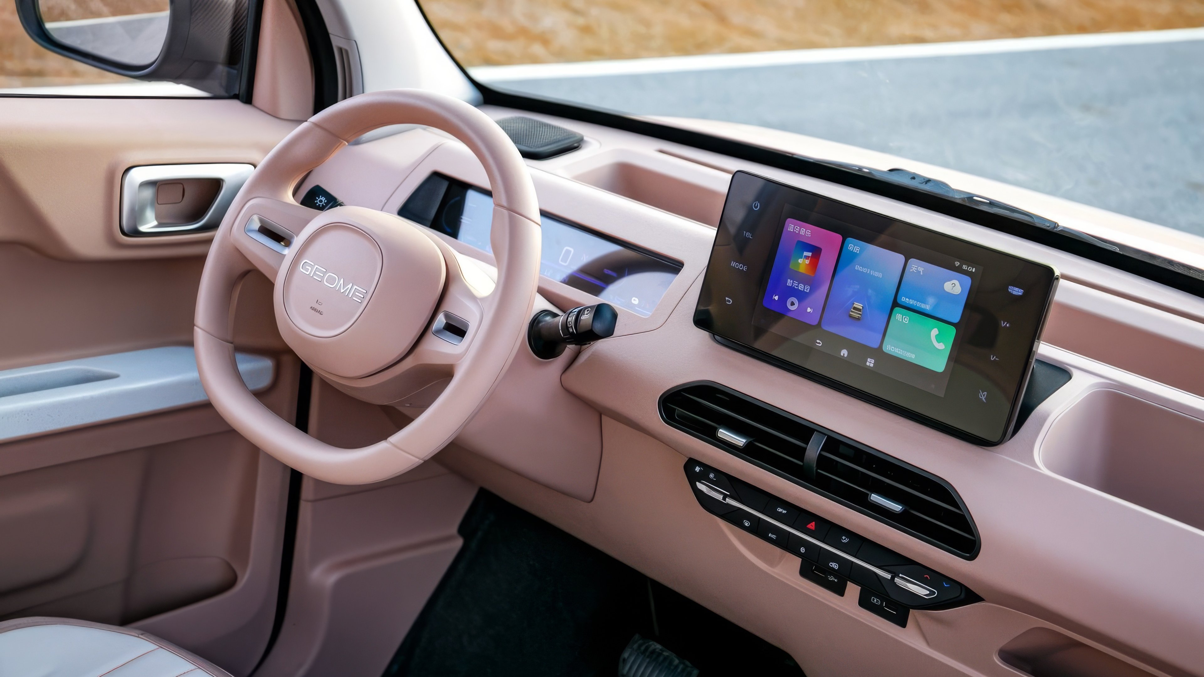 Geely Geometry Panda Mini interior view